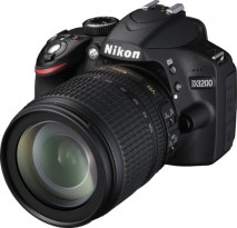 Nikon D3200 Kit 18-55mm f/3,5-5,6 VR